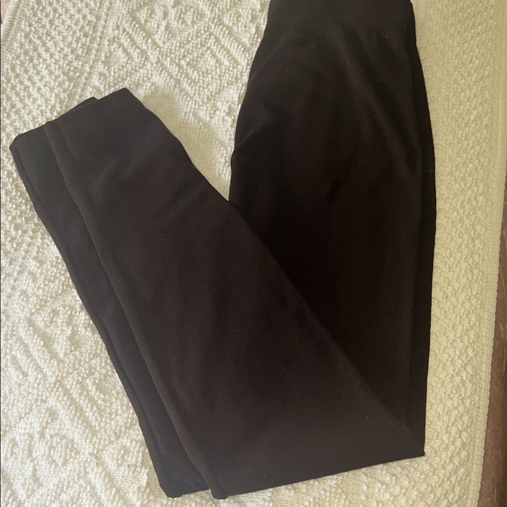 Comfortable dark brown leggings